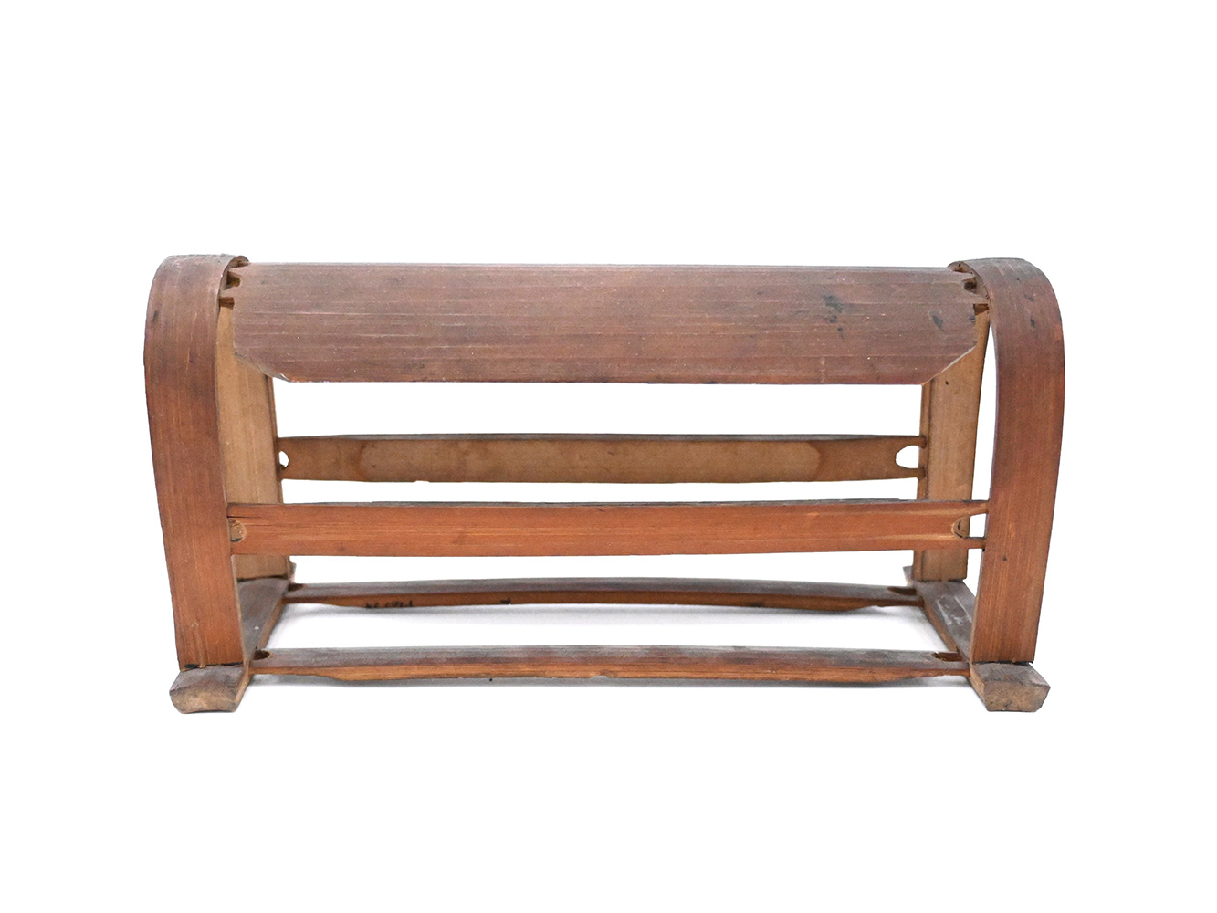 bamboo headrests with multiple horizontal supports