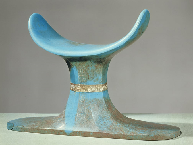 Glass headrest from King Tut’s tomb.
(Egyptian National Museum)